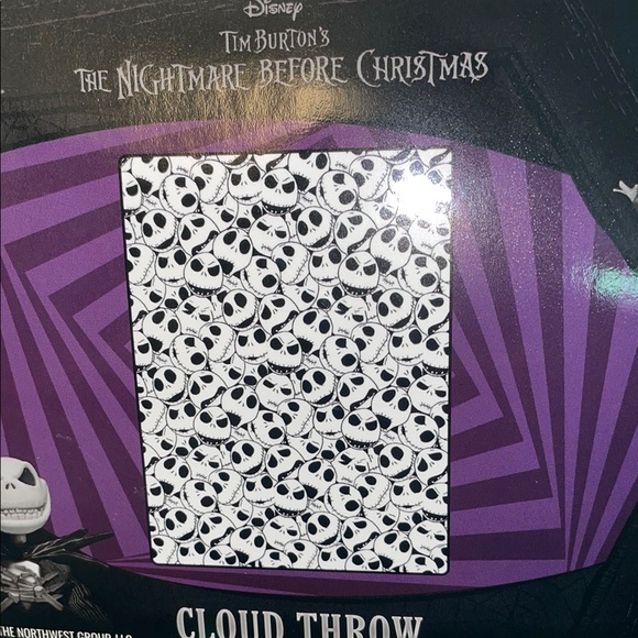 Nightmare Before Christmas Blanket - Picture 4 of 6